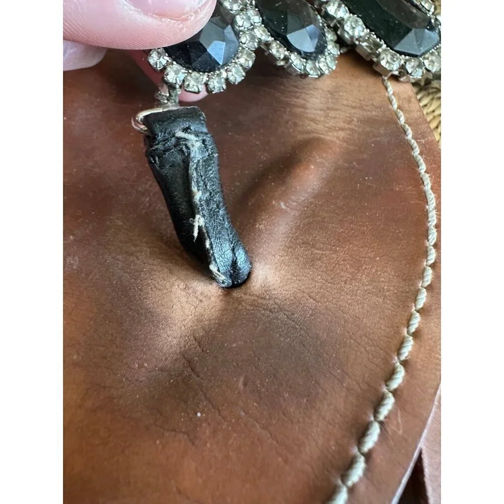 Aldo women’s size 36 leather gem sandals